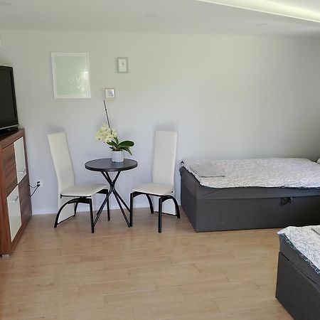 Apartament Z Ogrodem Przemyśl Exterior foto